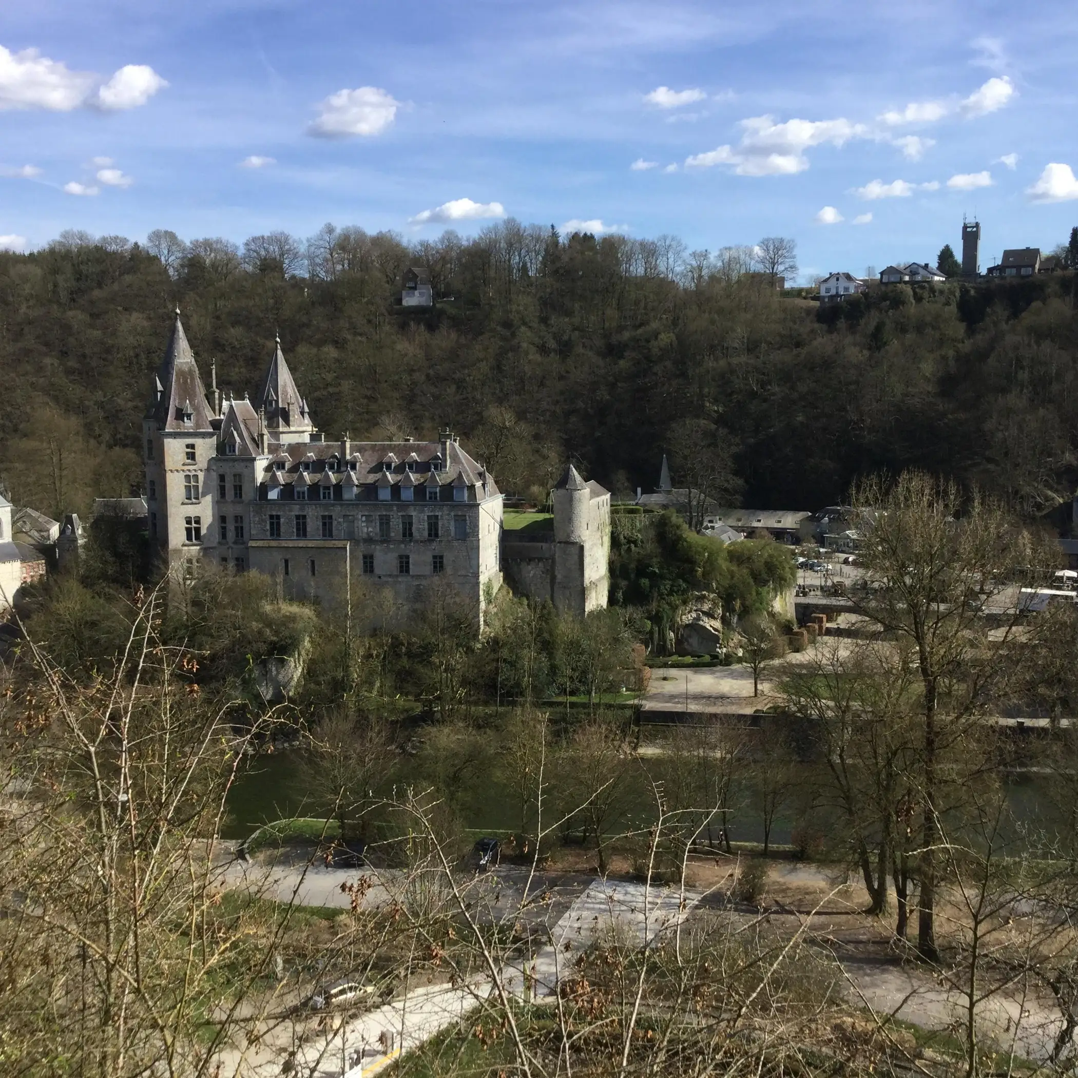 Gîte pour 21 personnes à Durbuy Les Gîtes de Durbuy : Le Cottage